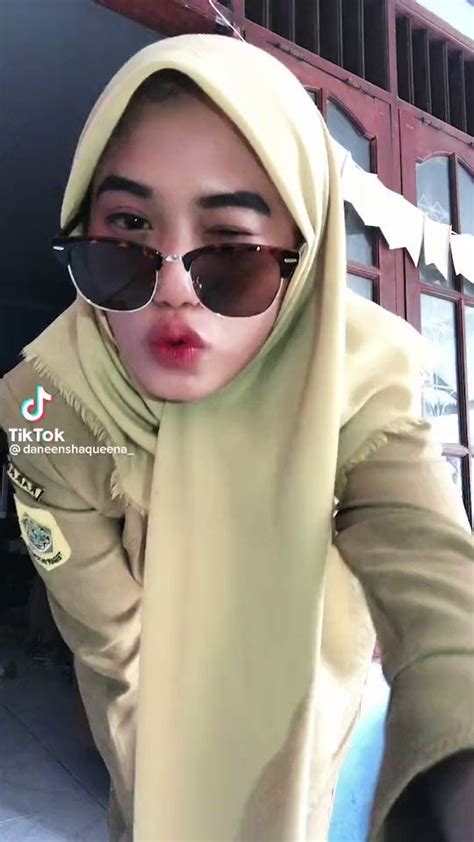 tweet ngentot|semua tentang jilbab gen.3